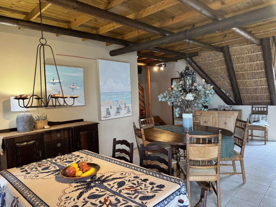 To Let 4 Bedroom Property for Rent in Stilbaai Western Cape